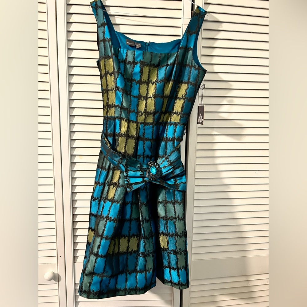 Women’s Muse cocktail dress